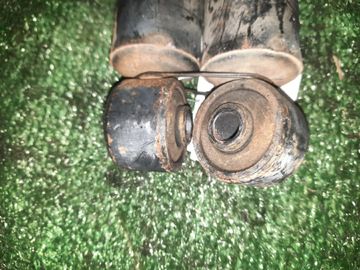 АМОРТИЗАТОР НА SUZUKI ESCUDO TDB4W N32A