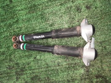 АМОРТИЗАТОР НА TOYOTA PRIUS MXWH60 M20A-FXS