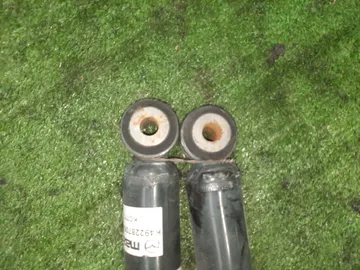 АМОРТИЗАТОР НА MAZDA CX-8 KG5P PY-VPTS