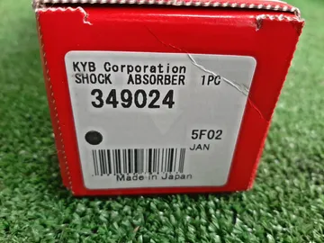 АМОРТИЗАТОР НА TOYOTA