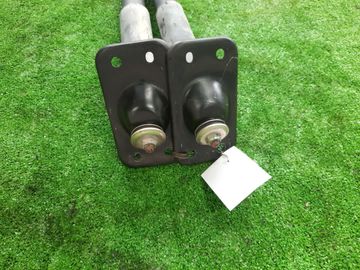 АМОРТИЗАТОР НА TOYOTA COROLLA EE104 5E-FE