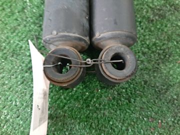 АМОРТИЗАТОР НА TOYOTA NOAH KR42V 7K-E