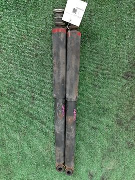 АМОРТИЗАТОР НА TOYOTA IPSUM SXM10G 3S-FE