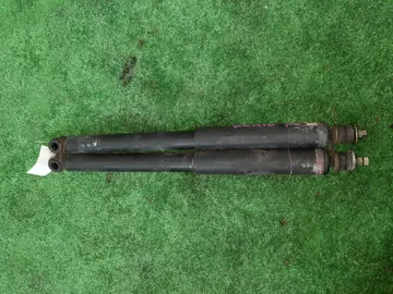 АМОРТИЗАТОР НА TOYOTA IPSUM SXM10G 3S-FE