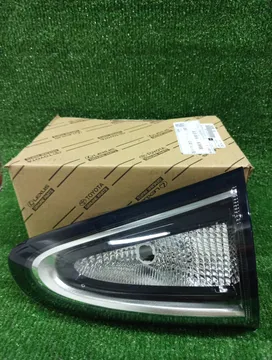 ВСТАВКА МЕЖДУ СТОПОВ НА TOYOTA SIENTA NHP170G