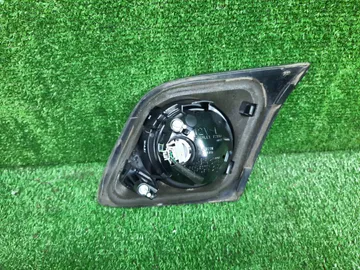 ВСТАВКА МЕЖДУ СТОПОВ НА MAZDA AXELA BK3P