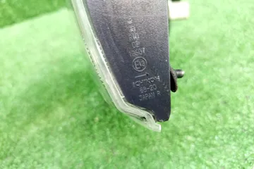ВСТАВКА МЕЖДУ СТОПОВ НА TOYOTA WISH ZGE20G