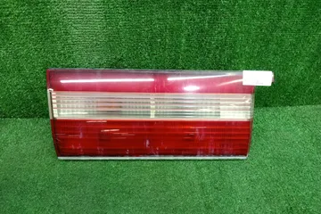 ВСТАВКА МЕЖДУ СТОПОВ НА TOYOTA CROWN JZS151