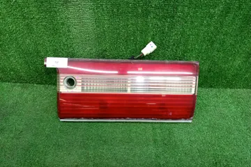 ВСТАВКА МЕЖДУ СТОПОВ НА TOYOTA CROWN JZS151