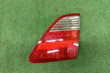 ВСТАВКА МЕЖДУ СТОПОВ НА TOYOTA CROWN GRS180