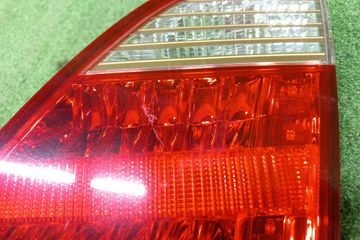 ВСТАВКА МЕЖДУ СТОПОВ НА TOYOTA CROWN GRS180