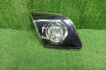 ВСТАВКА МЕЖДУ СТОПОВ НА MAZDA AXELA BK3P