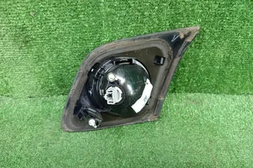ВСТАВКА МЕЖДУ СТОПОВ НА MAZDA AXELA BK3P