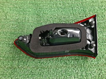 ВСТАВКА МЕЖДУ СТОПОВ НА TOYOTA VITZ NSP130