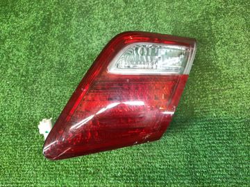 ВСТАВКА МЕЖДУ СТОПОВ НА TOYOTA CAMRY ACV40