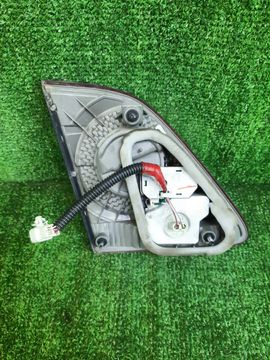 ВСТАВКА МЕЖДУ СТОПОВ НА TOYOTA CROWN GRS182