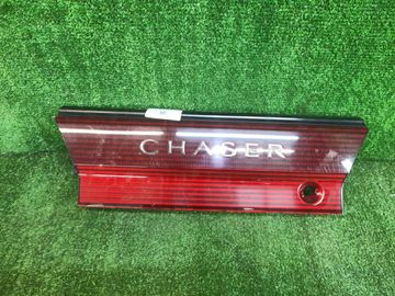 ВСТАВКА МЕЖДУ СТОПОВ НА TOYOTA CHASER GX90