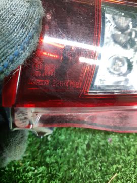 ВСТАВКА МЕЖДУ СТОПОВ НА MAZDA AXELA BM5FS