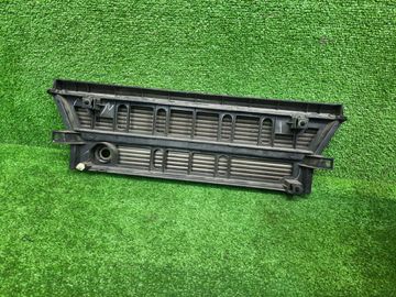 ВСТАВКА МЕЖДУ СТОПОВ НА TOYOTA CHASER GX90