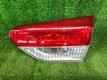 ВСТАВКА МЕЖДУ СТОПОВ НА TOYOTA WISH ZGE20