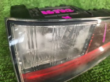 ВСТАВКА МЕЖДУ СТОПОВ НА TOYOTA PRIUS ZVW50