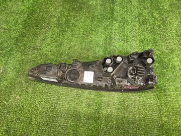 ВСТАВКА МЕЖДУ СТОПОВ НА TOYOTA PRIUS ZVW50