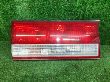 ВСТАВКА МЕЖДУ СТОПОВ НА TOYOTA CROWN JZS151