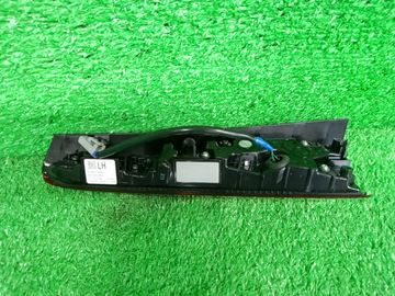 ВСТАВКА МЕЖДУ СТОПОВ НА TOYOTA PRIUS ZVW50