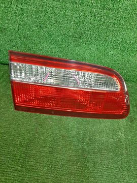 ВСТАВКА МЕЖДУ СТОПОВ НА TOYOTA CAMRY GRACIA SXV20