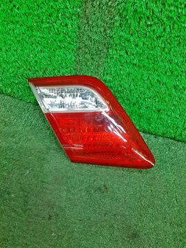 ВСТАВКА МЕЖДУ СТОПОВ НА TOYOTA CAMRY ACV40
