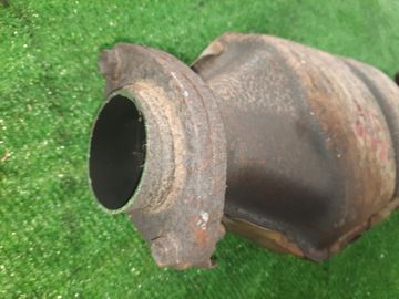 ГЛУШИТЕЛЬ НА TOYOTA GRANVIA VCH10W 5VZ-FE