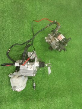 ГЛАВНЫЙ ТОРМОЗНОЙ ЦИЛИНДР НА TOYOTA PRIUS ALPHA ZVW41W 2ZR-FXE
