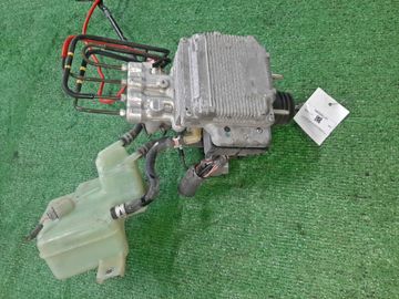 ГЛАВНЫЙ ТОРМОЗНОЙ ЦИЛИНДР НА TOYOTA AQUA NHP10 1NZ-FXE