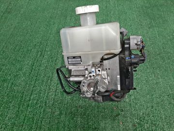 ГЛАВНЫЙ ТОРМОЗНОЙ ЦИЛИНДР НА MITSUBISHI PAJERO V83W 6G72
