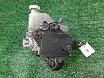 ГЛАВНЫЙ ТОРМОЗНОЙ ЦИЛИНДР НА MITSUBISHI PAJERO V83W 6G72