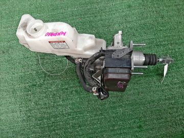 ГЛАВНЫЙ ТОРМОЗНОЙ ЦИЛИНДР НА TOYOTA YARIS MXPH10 M15A-FXE