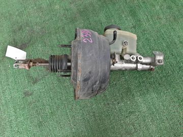 ГЛАВНЫЙ ТОРМОЗНОЙ ЦИЛИНДР НА TOYOTA HILUX SURF KZN185G 1KZ-TE