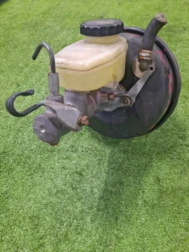 ГЛАВНЫЙ ТОРМОЗНОЙ ЦИЛИНДР НА TOYOTA ALTEZZA GXE10 1G-FE