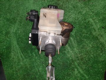 ГЛАВНЫЙ ТОРМОЗНОЙ ЦИЛИНДР НА TOYOTA PROGRES JCG15 1JZ-GE