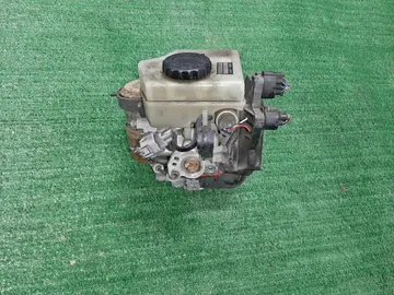 ГЛАВНЫЙ ТОРМОЗНОЙ ЦИЛИНДР НА TOYOTA ARISTO JZS160 2JZ-GE