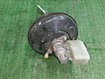 ГЛАВНЫЙ ТОРМОЗНОЙ ЦИЛИНДР НА TOYOTA HILUX SURF TRN210W 2TR-FE