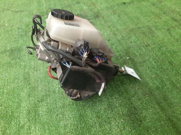 ГЛАВНЫЙ ТОРМОЗНОЙ ЦИЛИНДР НА TOYOTA CROWN MAJESTA UZS175 1UZ-FE