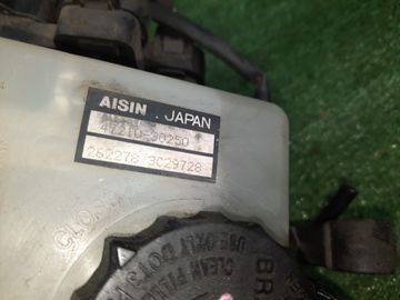 ГЛАВНЫЙ ТОРМОЗНОЙ ЦИЛИНДР НА TOYOTA CROWN MAJESTA UZS175 1UZ-FE