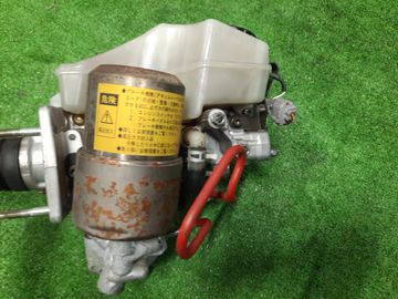 ГЛАВНЫЙ ТОРМОЗНОЙ ЦИЛИНДР НА TOYOTA PROGRES JCG11 2JZ-GE