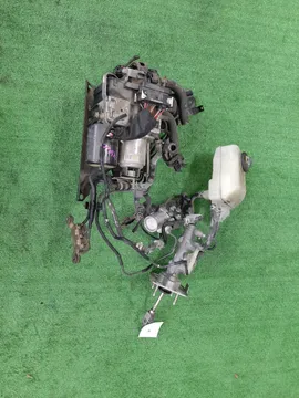 ГЛАВНЫЙ ТОРМОЗНОЙ ЦИЛИНДР НА TOYOTA PRIUS NHW20 1NZ-FXE