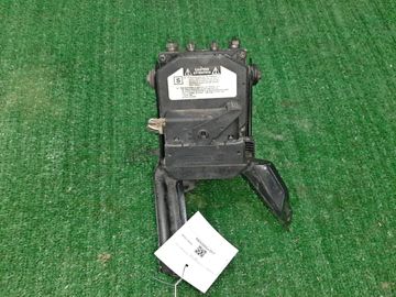 БЛОК ABS НА TOYOTA AVENSIS AZT250 1AZ-FSE