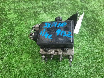 БЛОК ABS НА TOYOTA IPSUM SXM10 3S-FE