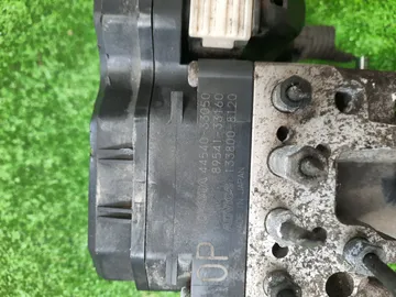 БЛОК ABS НА TOYOTA CAMRY ACV40 2AZ-FE