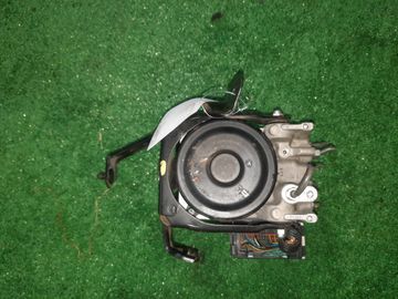 БЛОК ABS НА TOYOTA CROWN MAJESTA UZS187