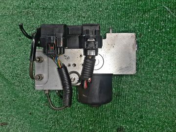 БЛОК ABS НА MITSUBISHI CANTER FE74B 4M50
